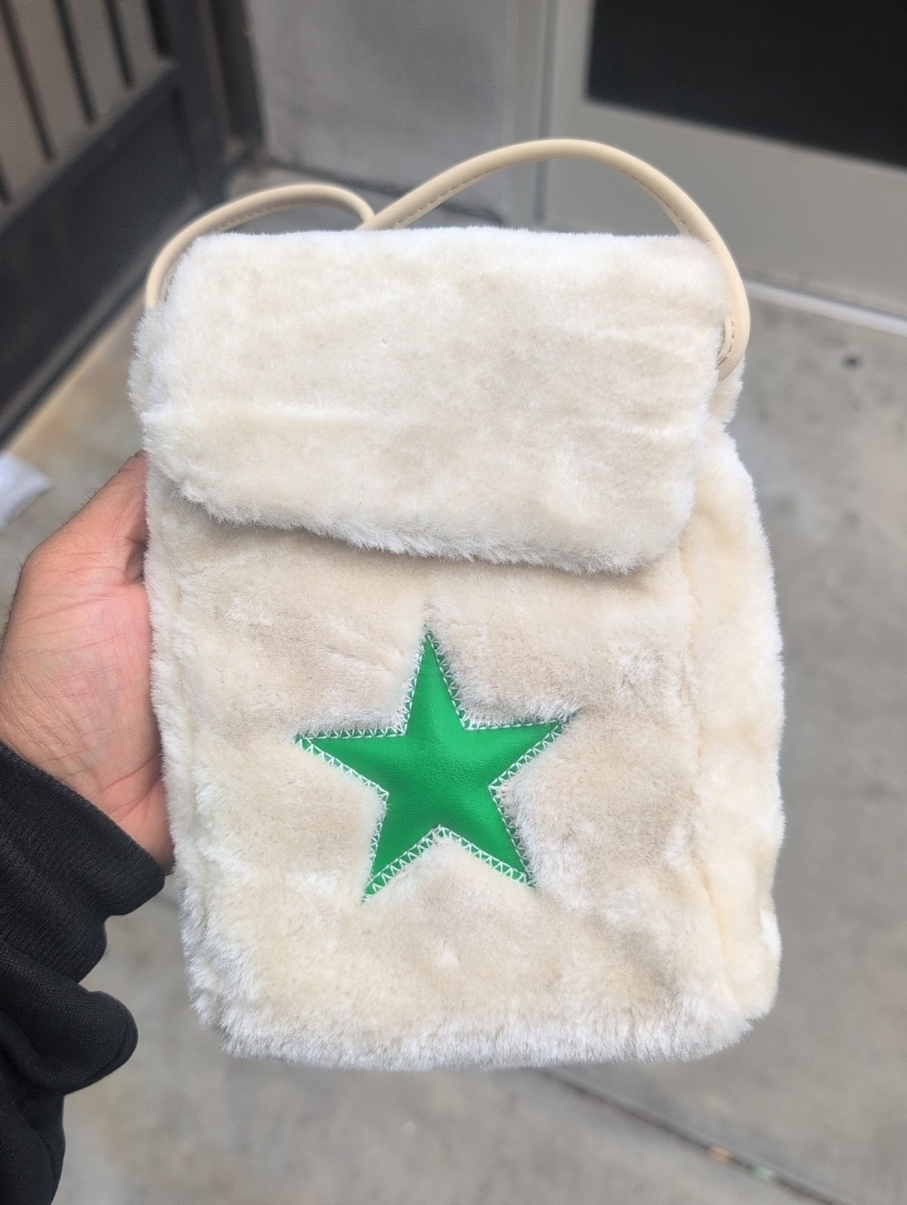 Converse Chuck Taylor All Star Alpaca Faux Fur Cream Crossbody Bag NWOT